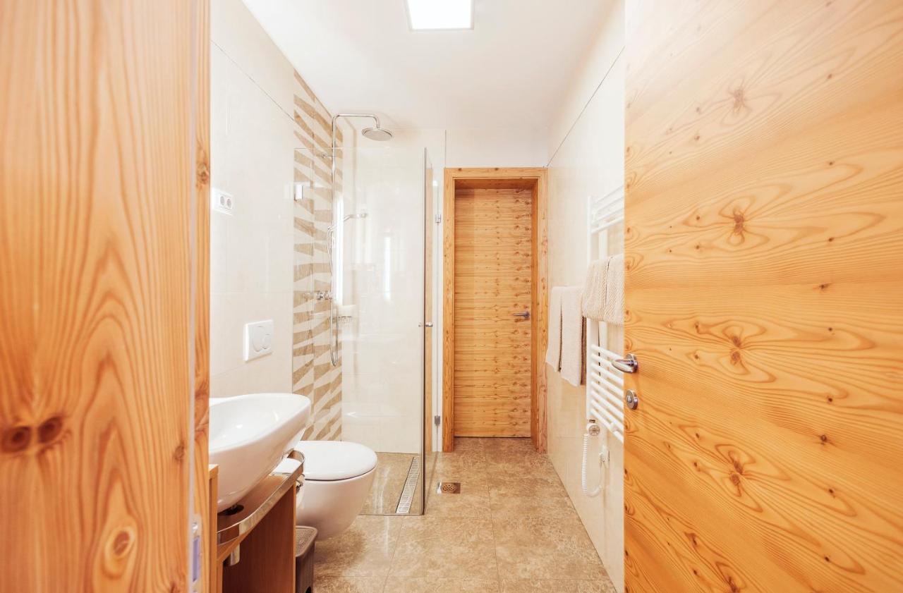 Apartment Jezerca - Krvavec ツェルクニェ・ナ・ゴレニスケム エクステリア 写真